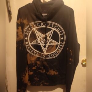 Black craft hoodie size large